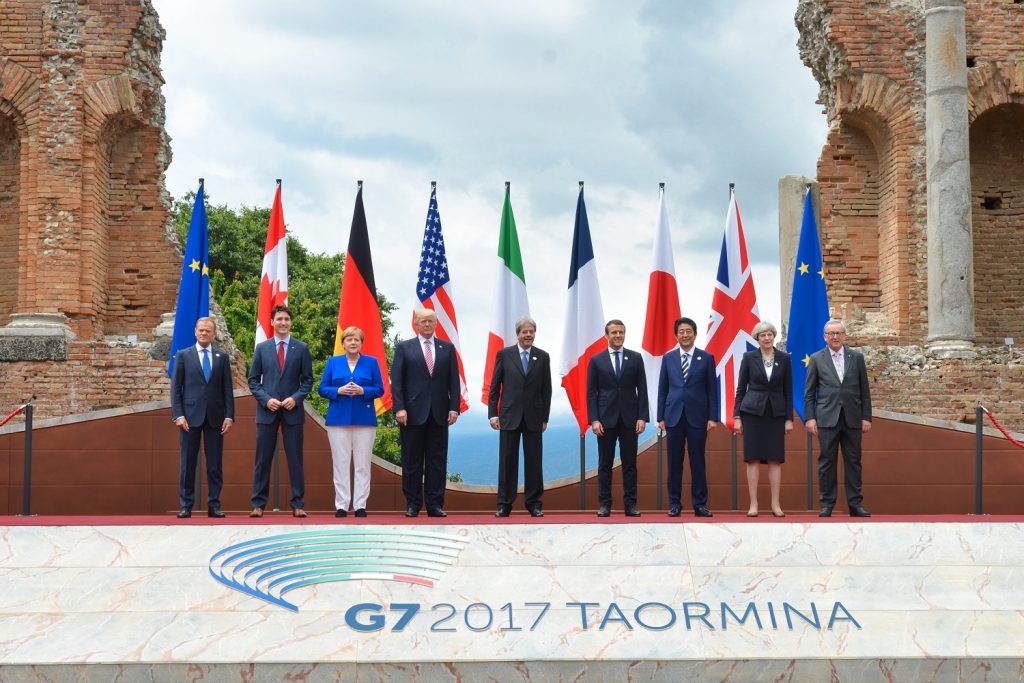 G7 leaders 26 May 2017. Foto: Italian G7 Presidency. Wikimedia Commons, CC BY 3.0