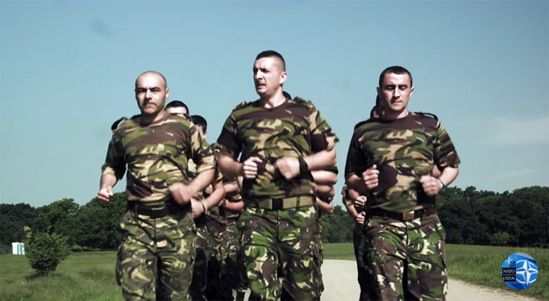 NATO-styrkor i Europa - Foto från NATO-video: NATO.int