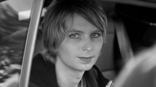 Stöd visselblåsaren Chelsea Manning för yttrandefrihet! Mot politisk juridik i USA: Trumps ASAP-Rocky-mail & åtal mot Assange och Manning!