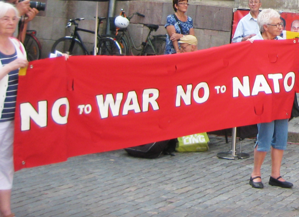 Se intervjuer från opinionsmötet ”Nej till svenskt Natomedlemskap” 11 juni i Stockholm