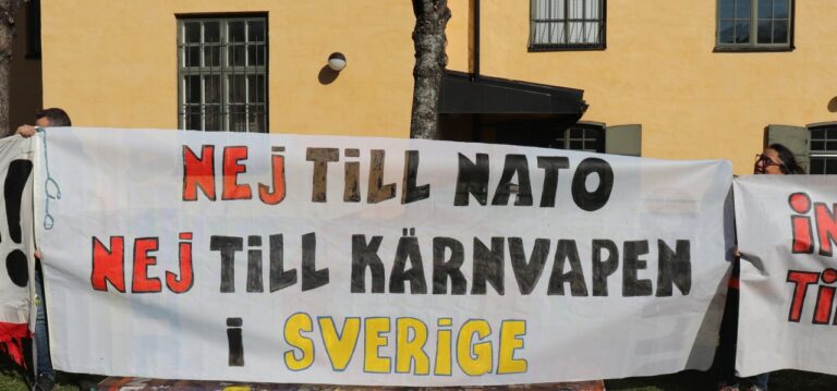 Se filmen från mötena och demonstrationen mot svenskt medlemskap i Nato i Stockolm 7 maj!