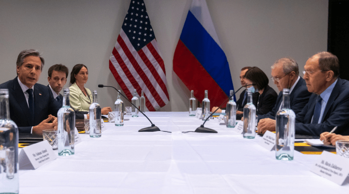 Enkät: Amerikaner stödde ett snabbt diplomatiskt slut på kriget i Ukraina, som de ansåg vara oviktigt