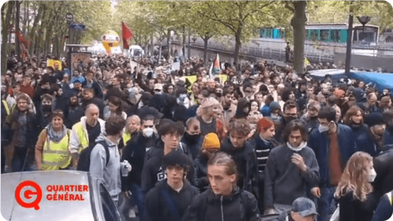 Stora protester i Frankrike