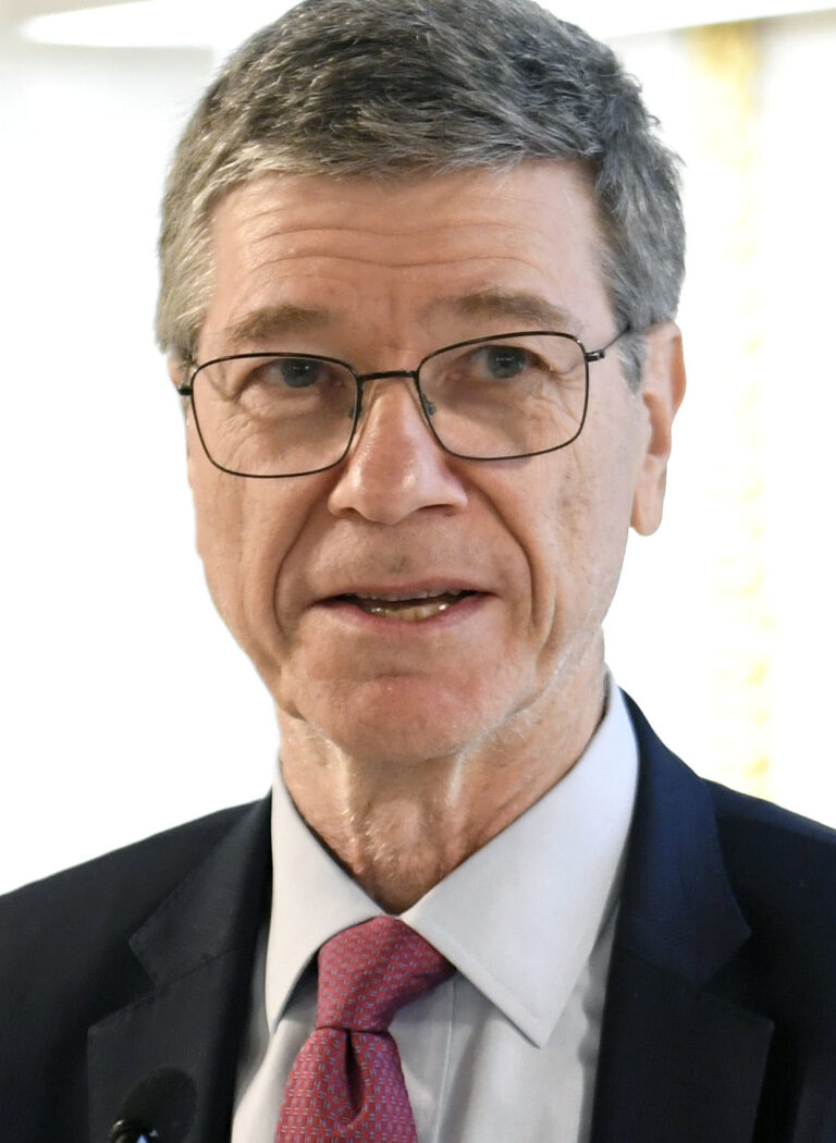 Jeffrey Sachs om krig mellan Ryssland och Väst!