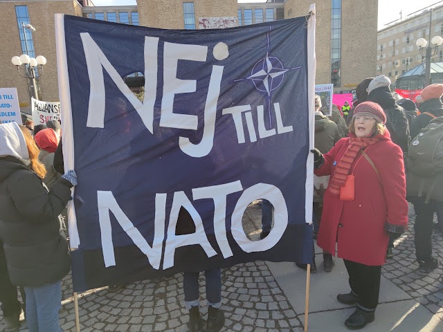 Manifestation Nej till Nato! Ja till alliansfrihet! Lördag 13 maj kl 13, Odenplan, Stockholm samt på många andra ställen
