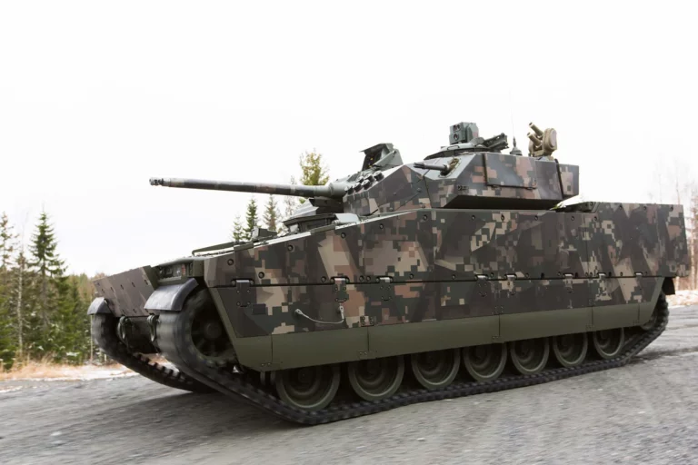 Ryska styrkor beslagtar svenska stridsfordon 90 (CV90 IFV) i Ukraina för första gången